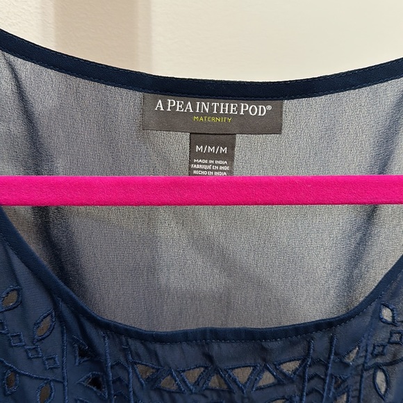Pea in the Pod Navy Maternity Top - Picture 2 of 3